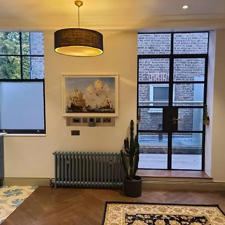 New Boutique Ground Floor Apartment London Exterior photo